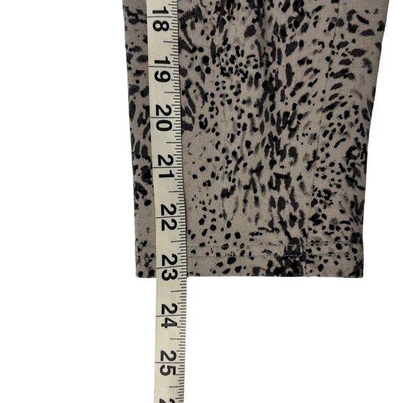 Torrid Leggings 2X Cheetah Print Loungewear Cropped Mid Rise Luxe Activewear - Picture 6 of 10